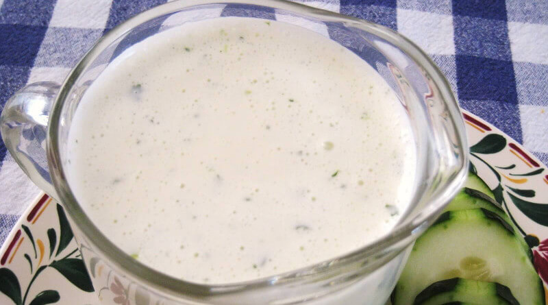 Česnekový dressing