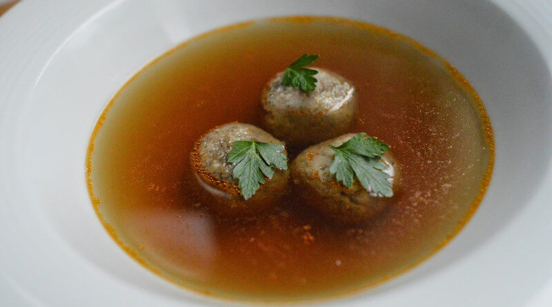 Hovězí consommé